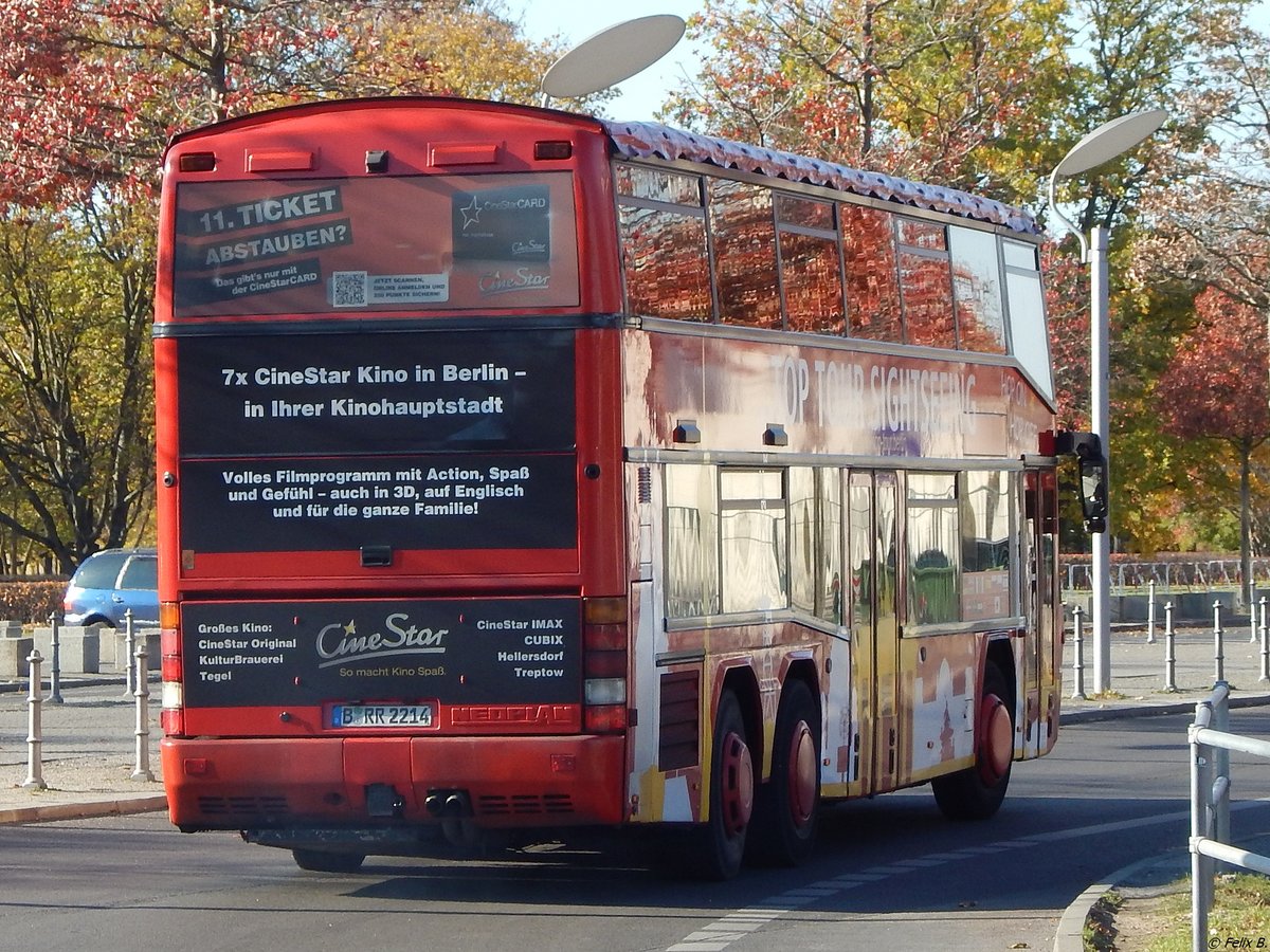 Neoplan N4026/3 von VIP Bus Connection aus Deutschland in Berlin.