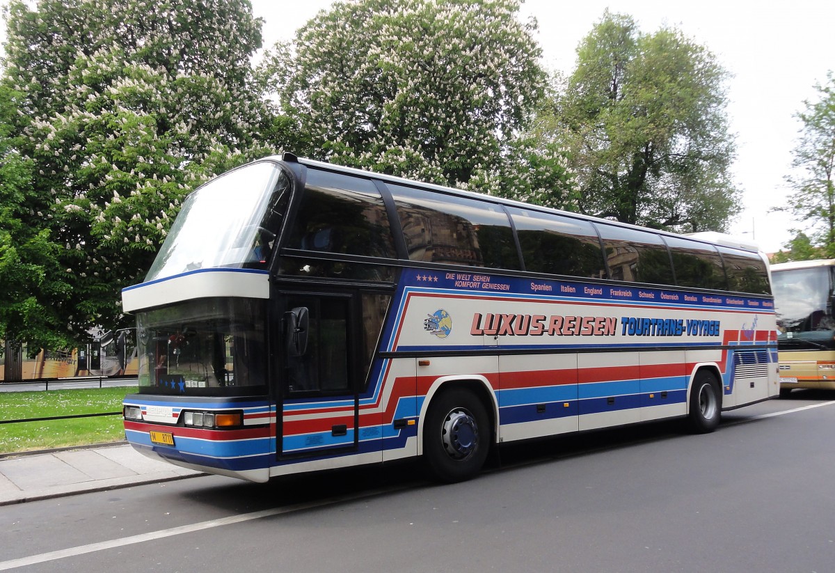 Neoplan Spaceliner am 25.4.2014 beim ZOO Leipzig gesehen.