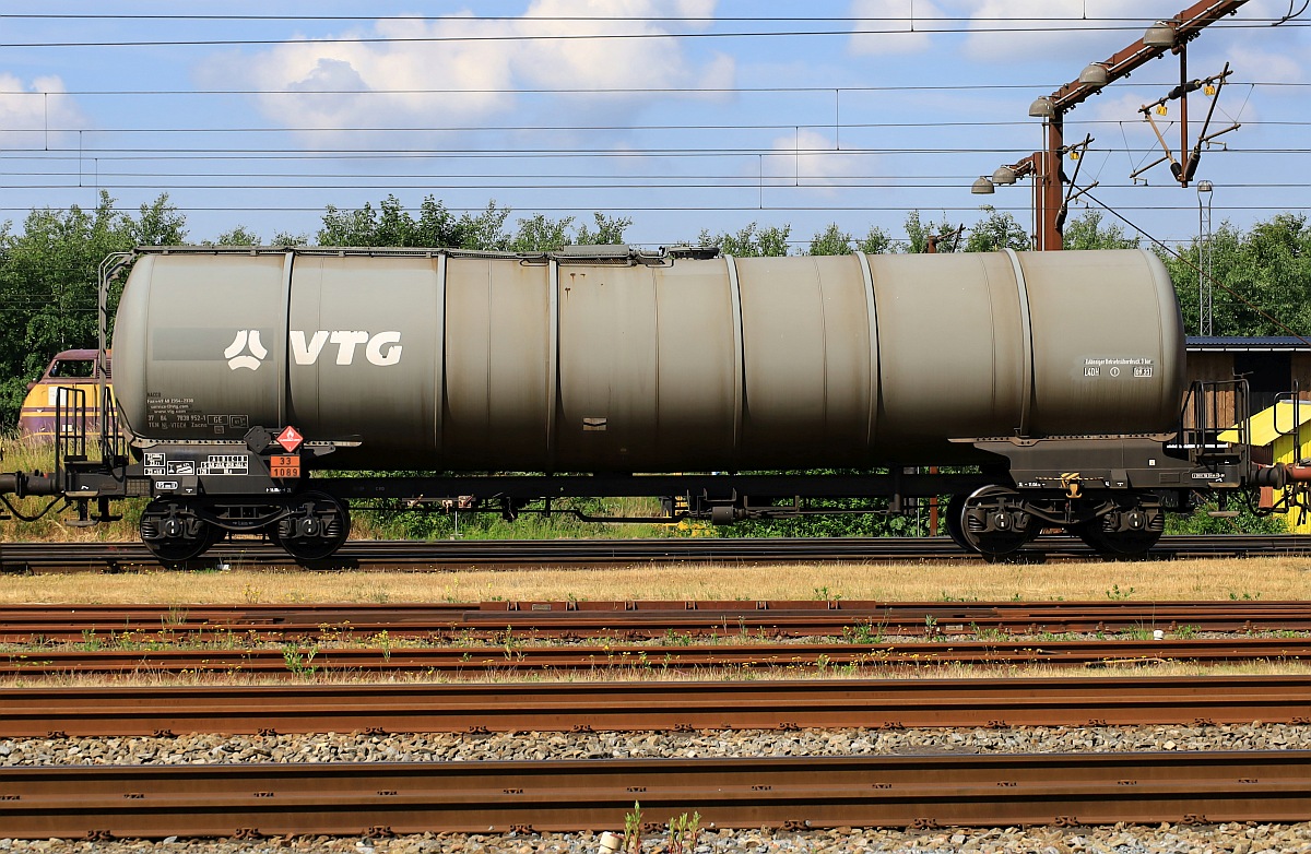 NL-VTGCH 37 84 7838 952-1 Gattung Zacns ( Volumen 95.000l ) beladen mit 33/1089 Acetaldehyd. Pattburg/DK 17.06.2023