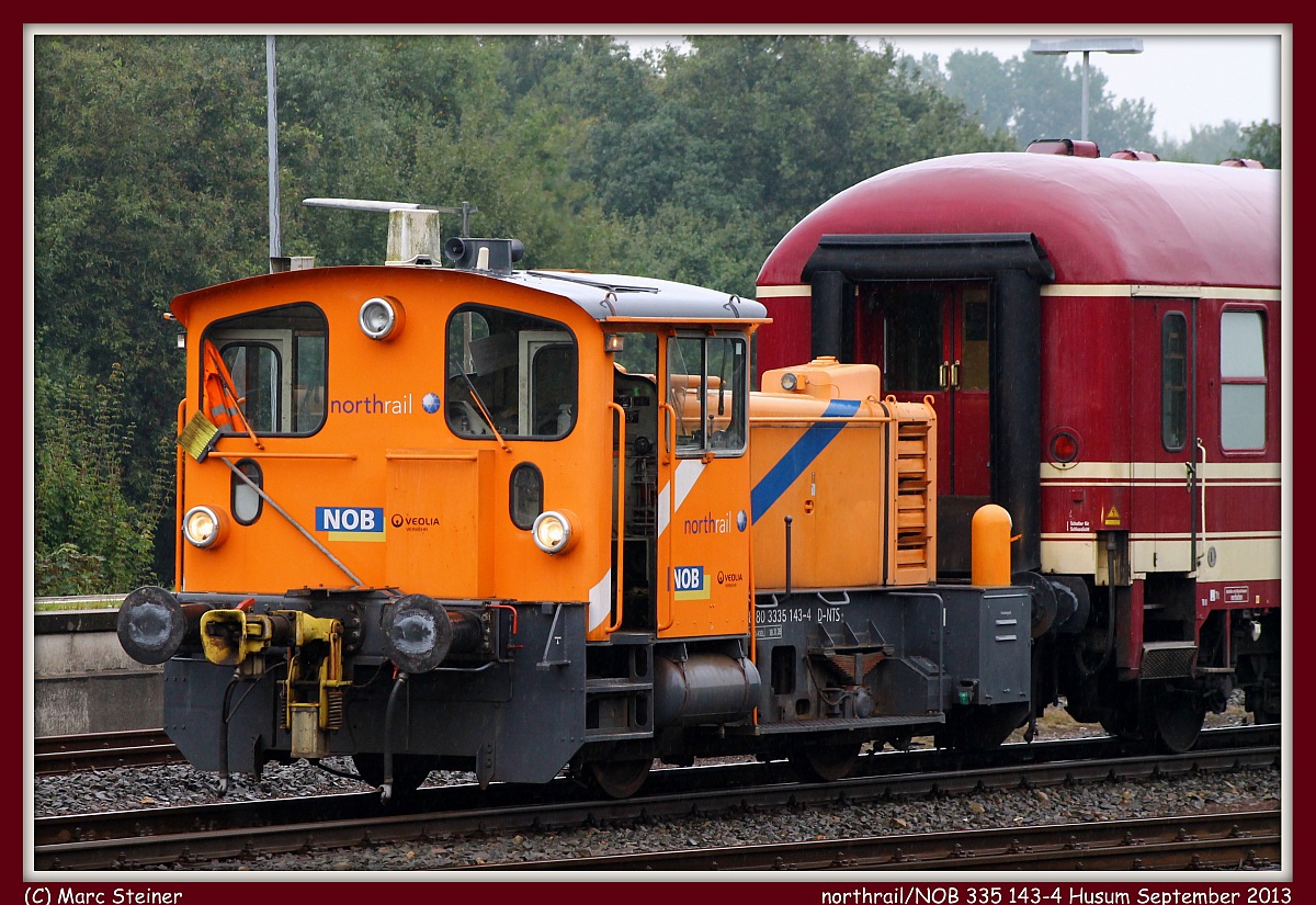 NOB/Veolia/northrail 3335 143-4 als Portrait aufgenommen. Husum 10.09.2013 (02600)