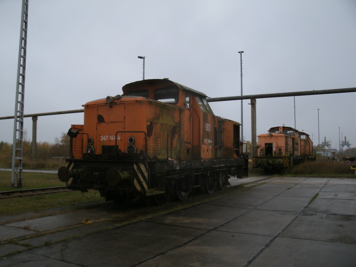 Nochmal alle drei z-gestellten 347er:347 141,347 036 und 347 140,am 16.November 2013,in Mukran.