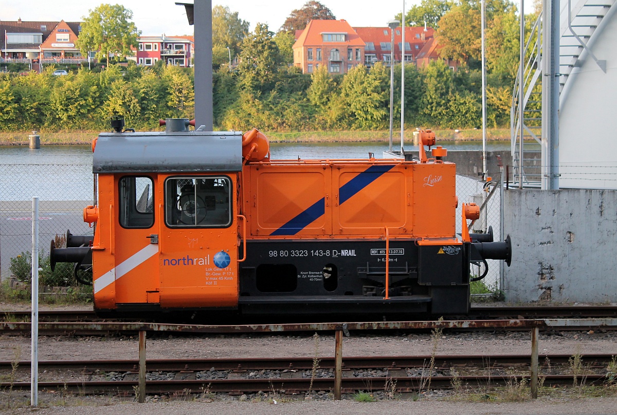 Northrail's Luise...323 143-8, Kiel-Wik, 23.09.2016