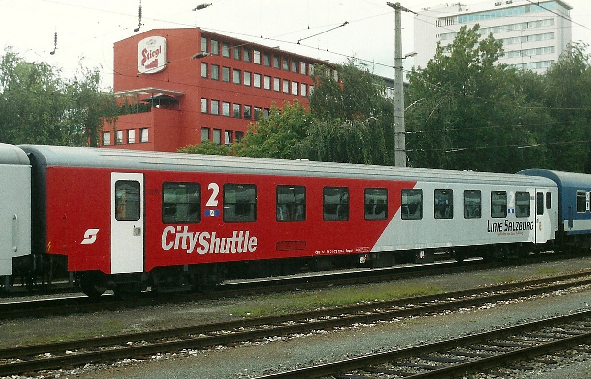 ÖBB  CityShuttle  50 81 21-73 109-7 Bmpz-I Salzburg Hbf in den 80zigern