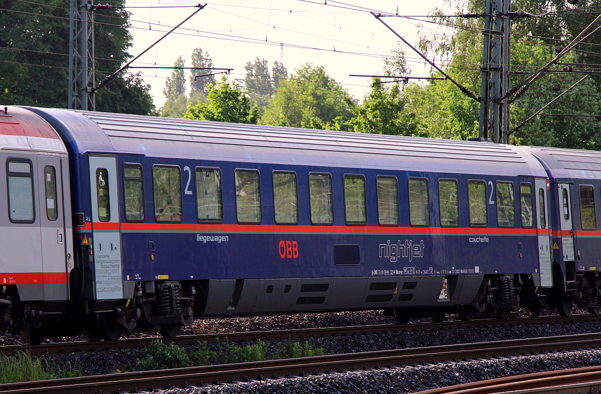 ÖBB nightjet  Liegewagen  Gattung Bbcmvz registriert unter 73 81 59-91 321-4 A-ÖBB, HH-Harburg 28.05.2022