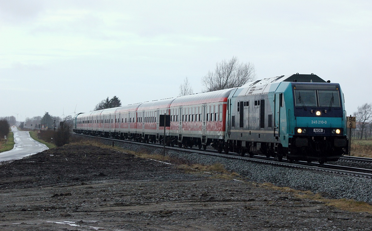 Paribus/NAH.SH/DB 245 210-0 und 212-6 mit  Südostbayernbahn  Ersatzpark Langenhorn 11.12.2016