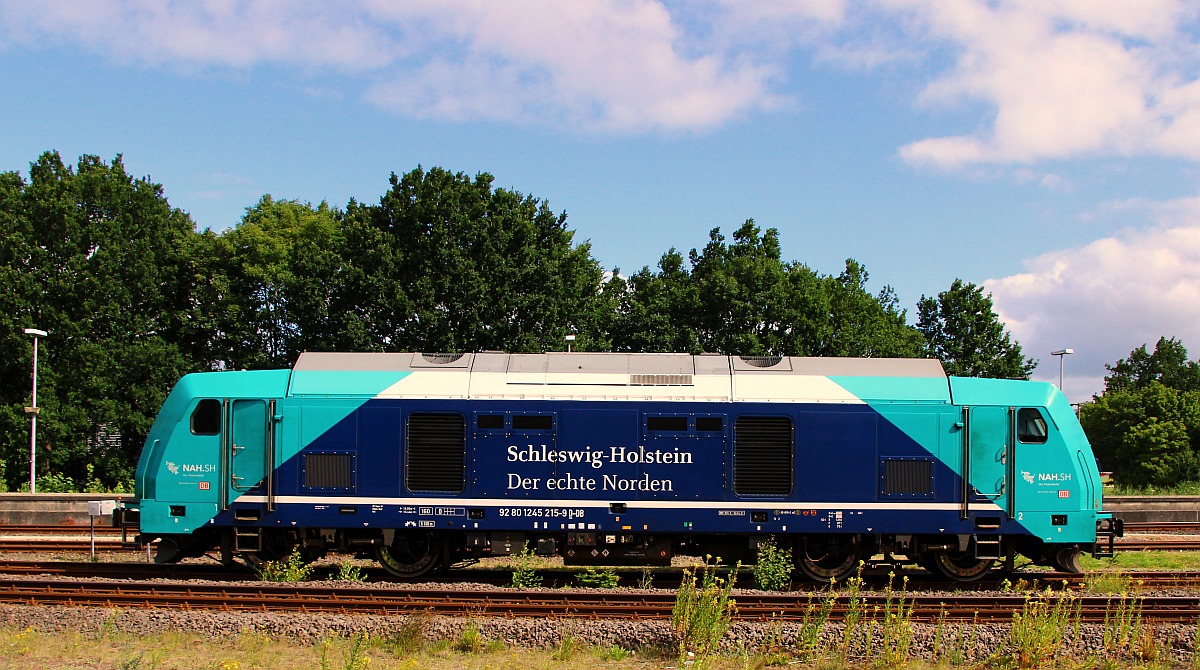 Paribus/NAH.SH/DB 245 215-9, REV/BCS X/16.04.21, Husum Bhf 16.07.2022