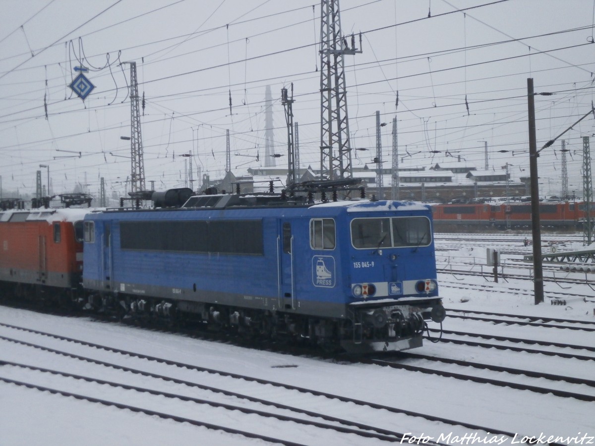 PRESS 155 045-9 (155 238-9) abgestellt in Halle (Saale) am 30.12.14