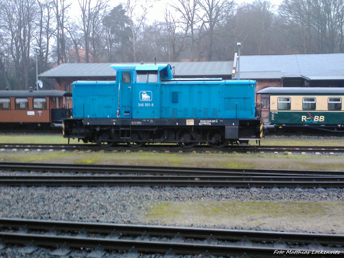 PRESS 346 001 (345 207) abgestellt im Bahnhof Putbus am 13.12.13