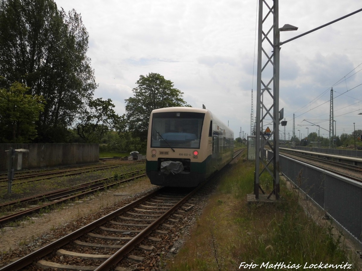 PRESS 650 032-4 auf Rangierfahrt in Bergen auf Rgen am 31.5.15