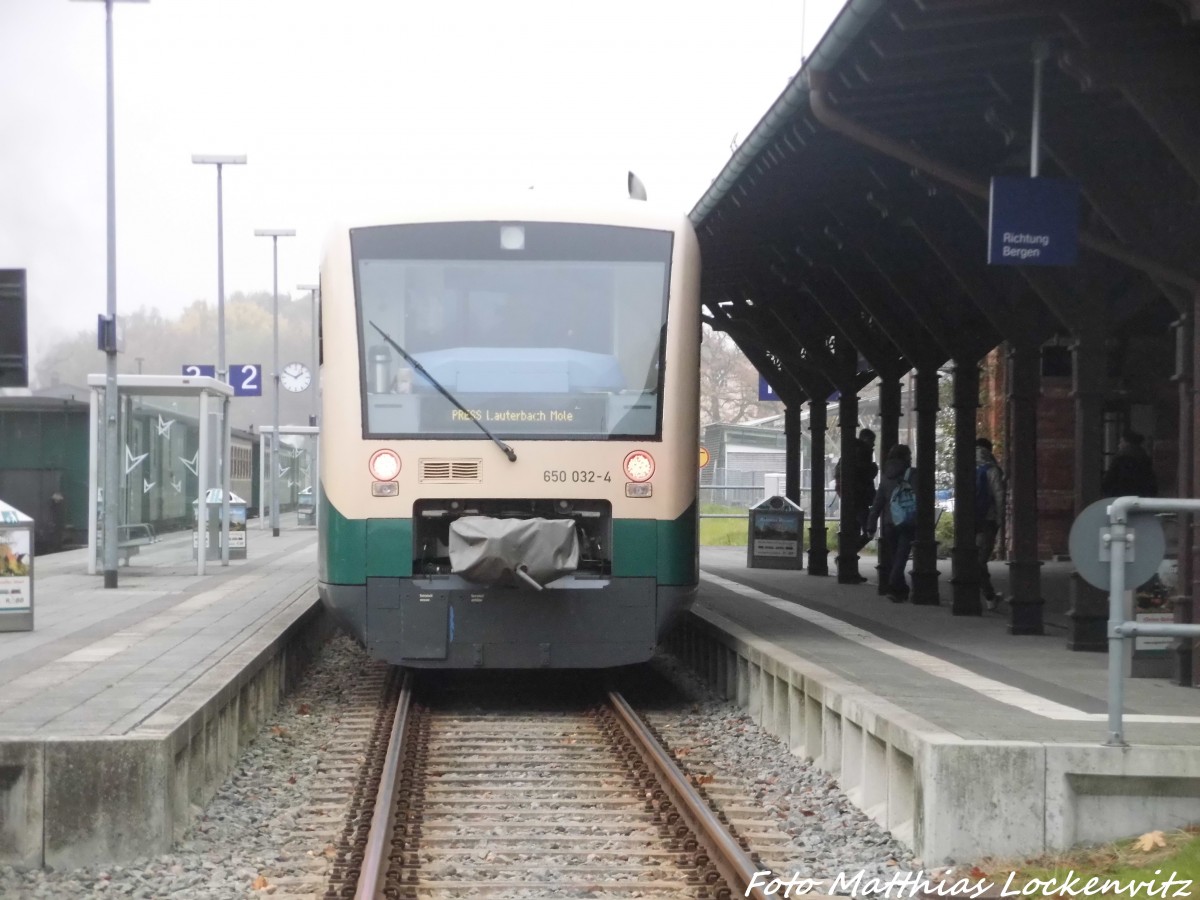 PRESS 650 032-4 im Bahnhof Putbus am 2.11.15