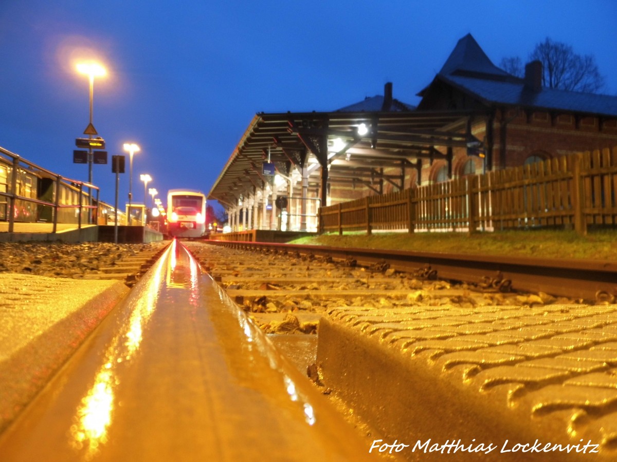 PRESS 650 032-4 bei seiner Betriebspause im Putbusser Bahnhof am 22.12.15