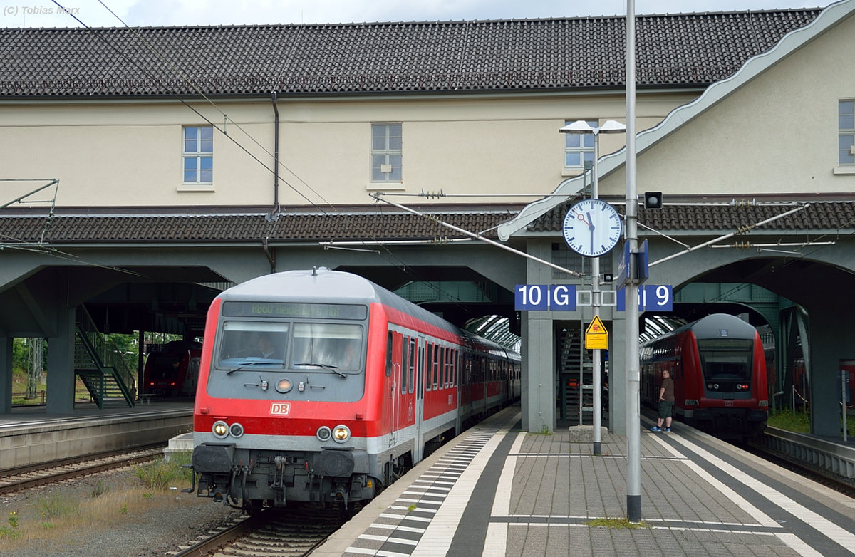 RB60 bei der Ausfahrt aus Darmstadt nach Heidelberg am 29.06.2016