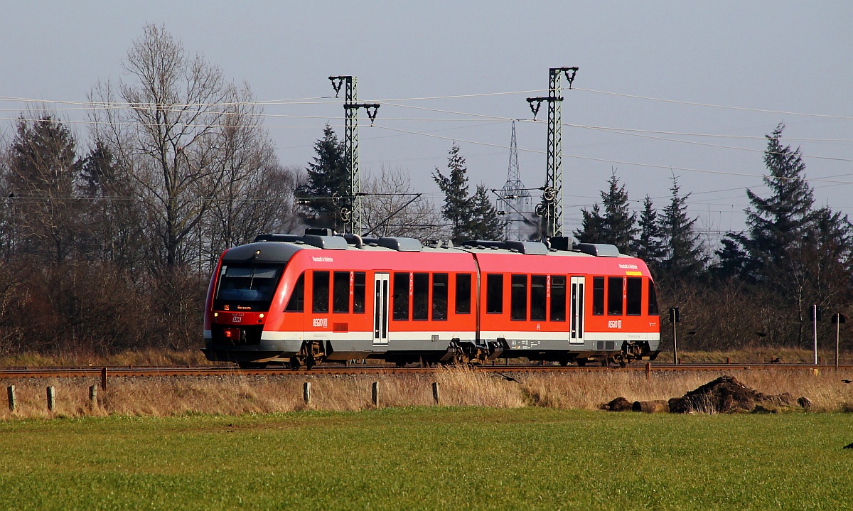 RBSH Lint 648 343/843  Neustadt in Holstein  auf dem Weg nach Husum, aufgenommen am Beginn der KBS 134(Kiel-Hususm)bei Jübek, Standort am Bü Sollbrück I. 09.03.2014 