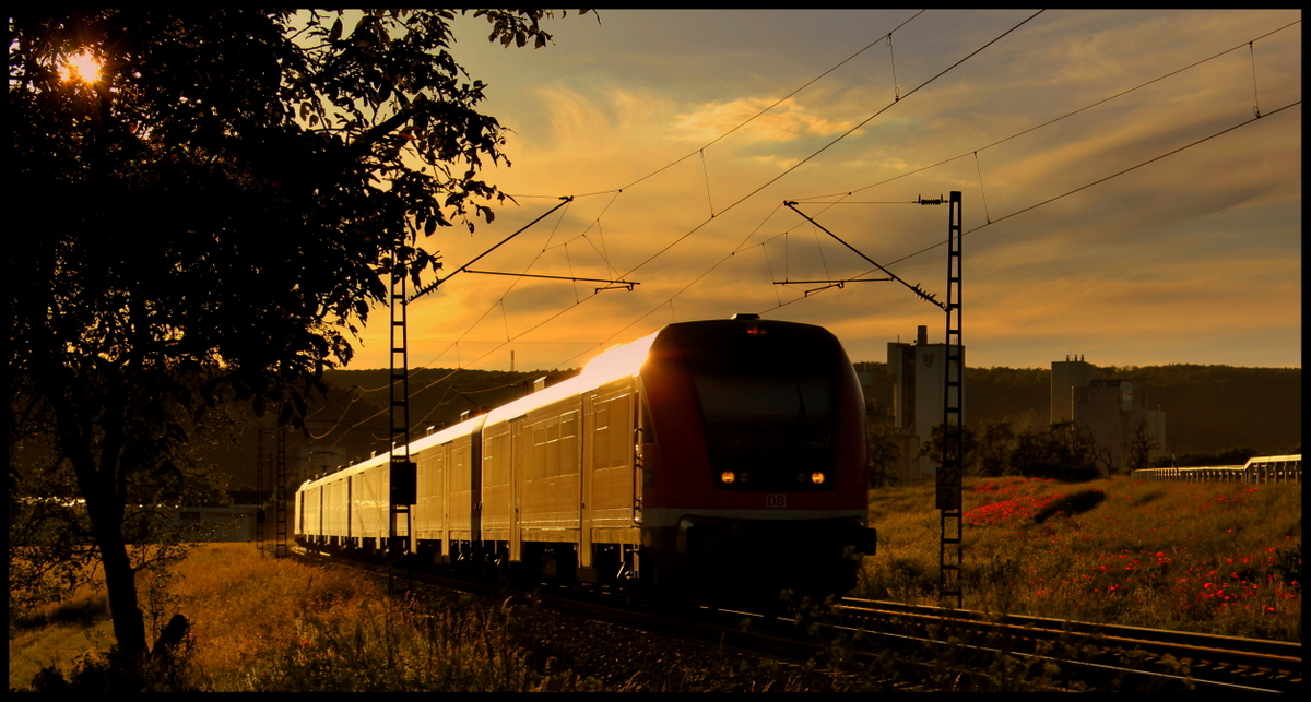 Re von Frankfurt nach Würzburg mit schiebender 146er am 24.05.14 bei Karlstadt am Main