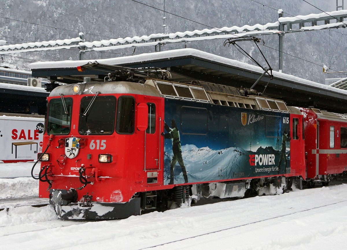 RhB: Ge 4/4 II 615 im Bahnhof Chur am 31. Dezember 2014.
Foto: Walter Ruetsch