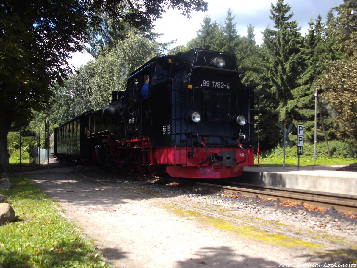 RBB 99 1782 mit dem P105 bei der Einfahrt in den Hp. Garftitz am 15.8.13