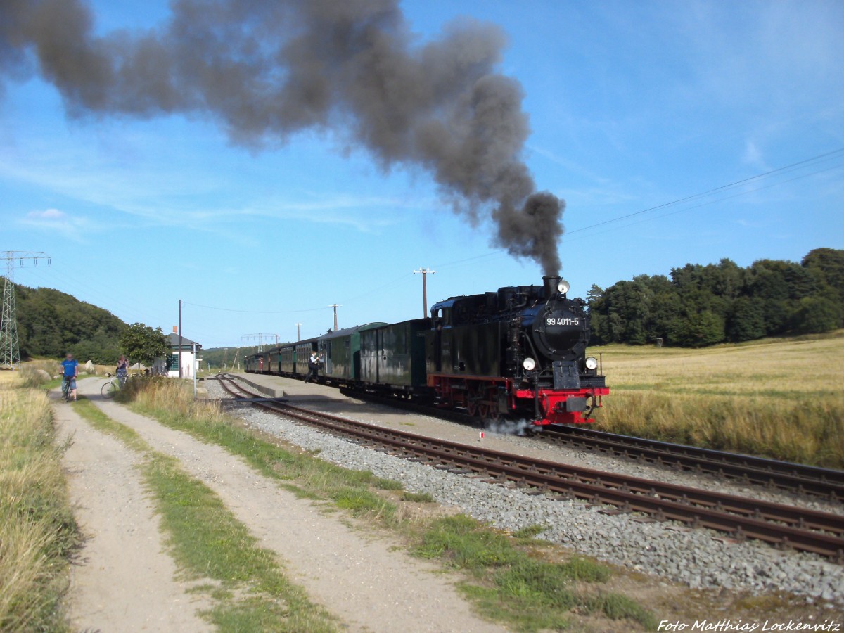 RBB 99 4011 mit dem P108 beim Verlassen des Hp. Seelvitz am 15.8.13