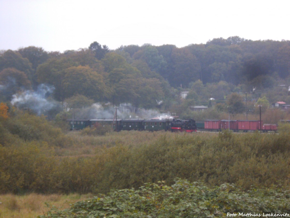 RBB 99 4633 beim Rangieren im Bahnhof Putbus am 11.10.14