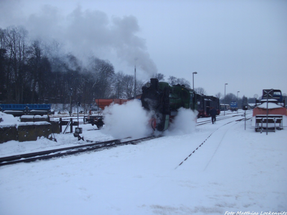 R�BB Mh 52(99 4632) beim Verlassen des Bw´s in Richtung Personenzug in Putbus am 28.1.14