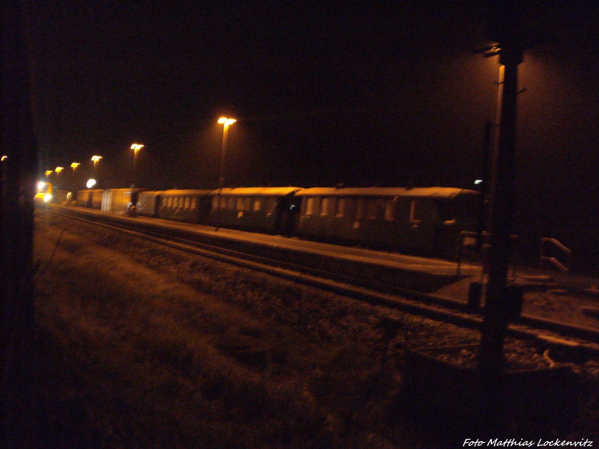 RBB Wagen abgestellt auf Gleis 3 im Bahnhof Putbus am 3.12.13