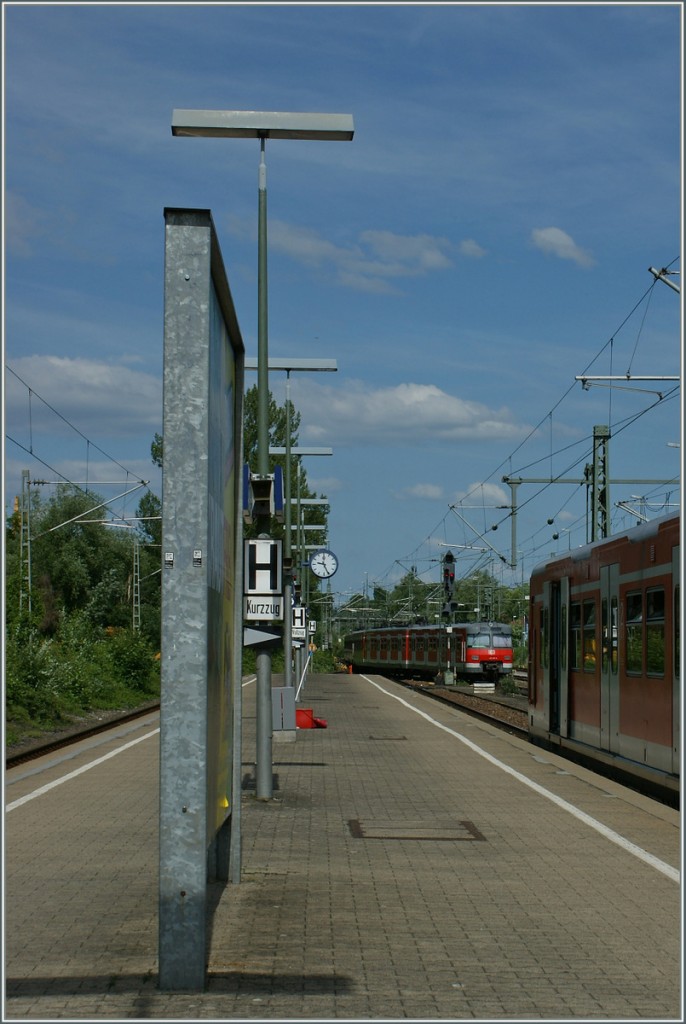 S-Bahn ET 420 in Marbach.
(S-Bahn Stuttgart)
22.06.2013