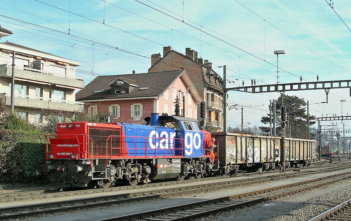 SBB Cargo Am 843 060-5 in Renens VD.
26. Jan. 2011