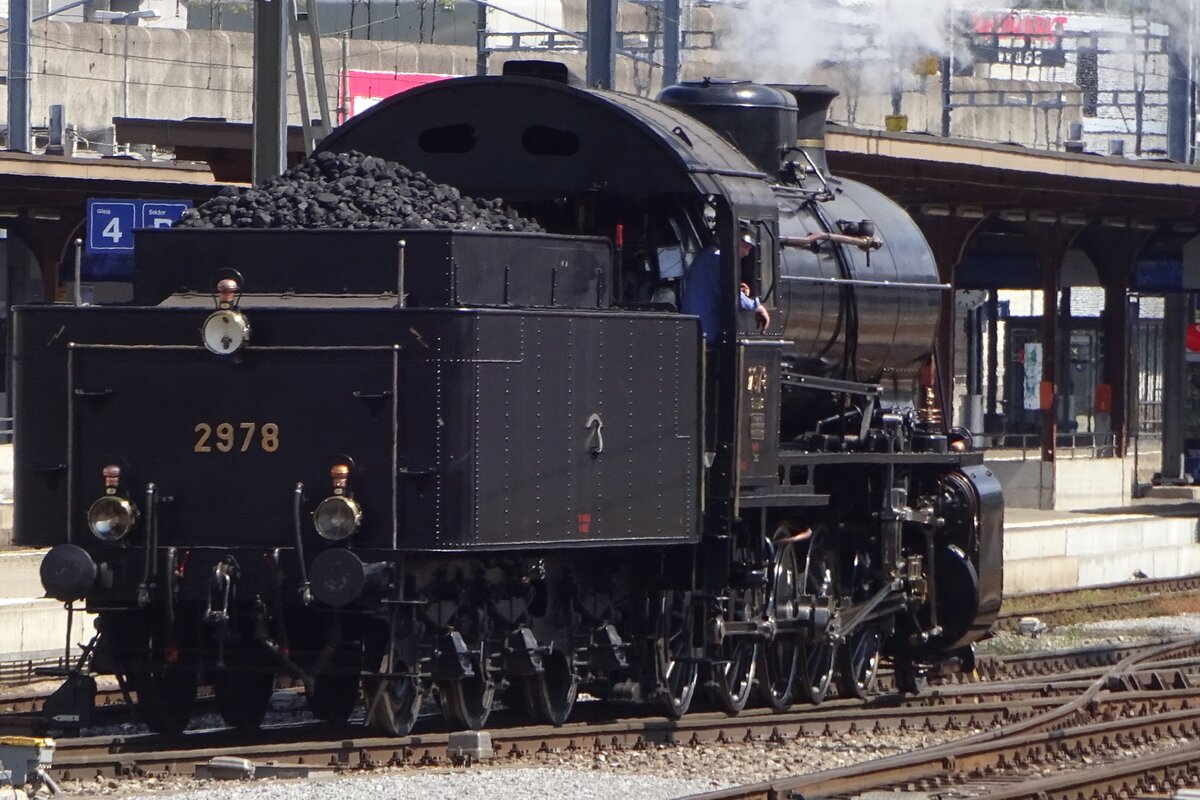 SBB Elefanten 2978 lauft am 26 Mai 2019 um in Brugg AG. Die SBB Reihe 5/6 waren die starkste Dampfloks in die Schweiz. Deswegen wurden sie auch Elefanten genannt.