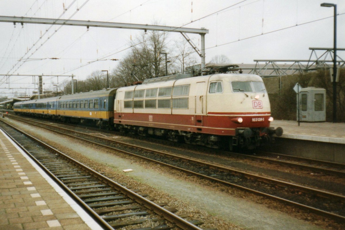 Scanbild von 103 180 in Venlo am 24 Oktober 1998.