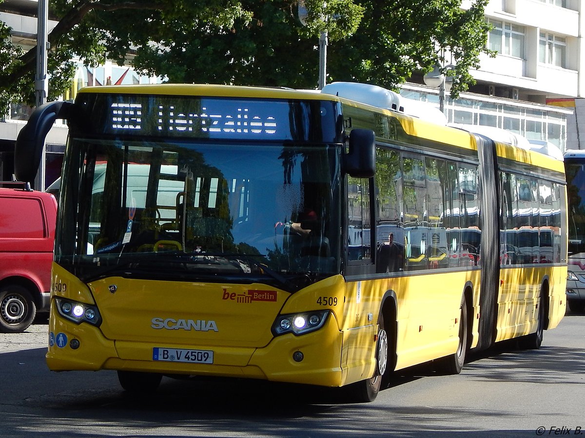 Scania Citywide der BVG in Berlin.