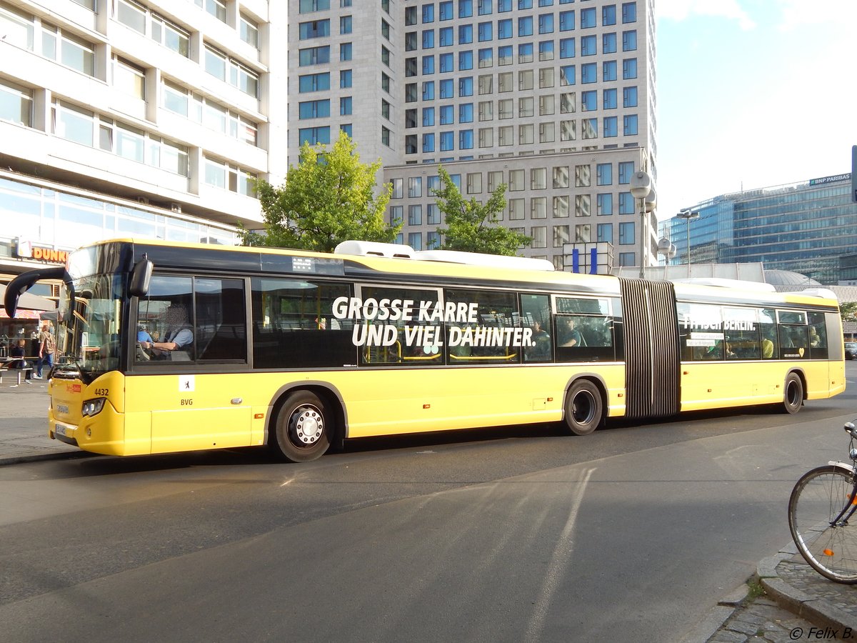 Scania Citywide der BVG in Berlin.