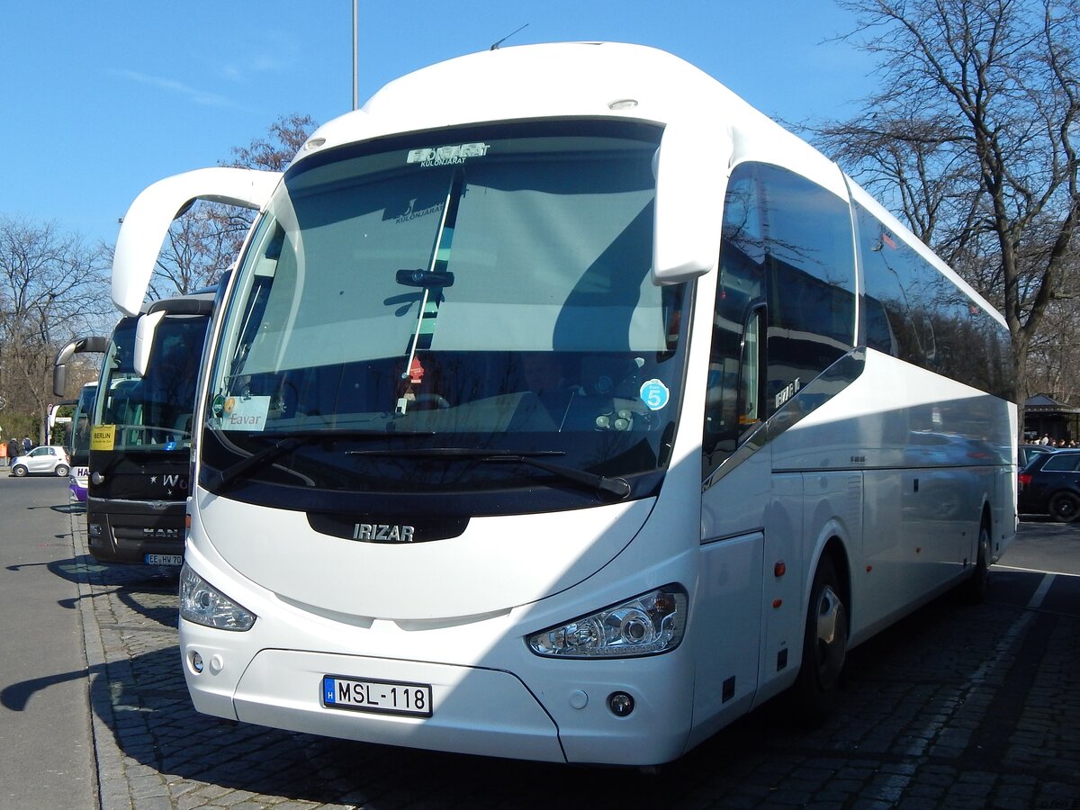 Scania Irizar von Főnixbusz Kft. aus Ungarn (ex Zwettl/) in Berlin.