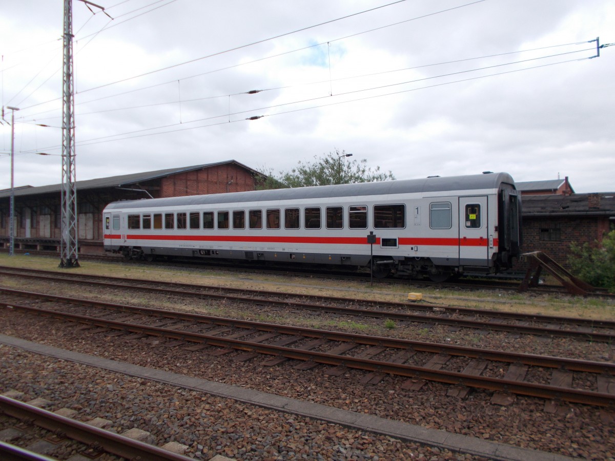 Schadwagen Apmz 73 80 18-90 175-6,am 21.Juni 2015,abgestellt in Stralsund.
