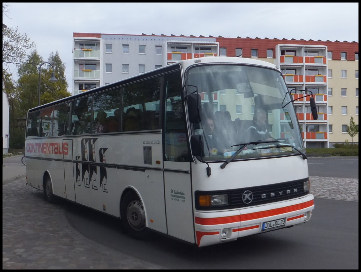 Setra 215 HD von Busreisen R. Labudda aus Deutschland in Binz.