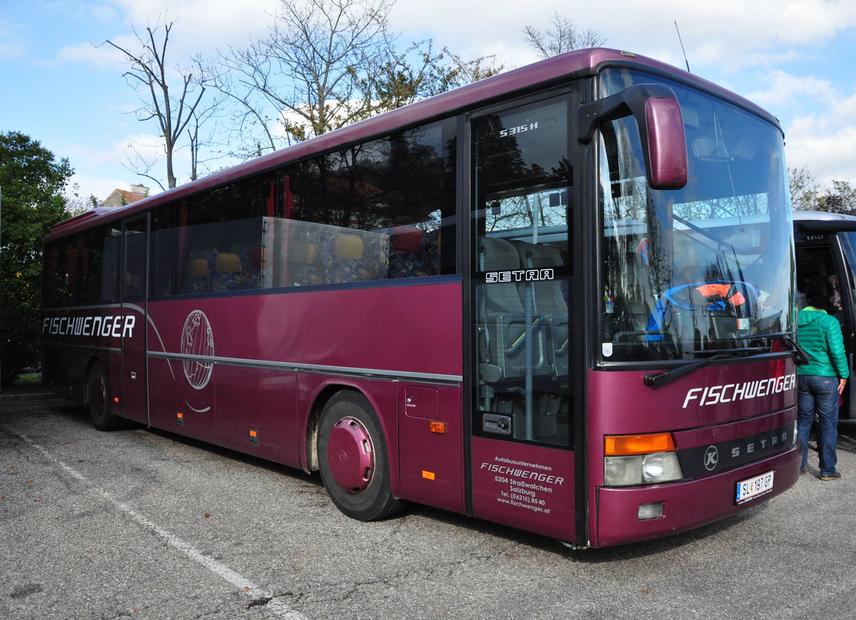 Setra 315 H von Fischwenger Reisen aus sterreich in Krems gesehen.