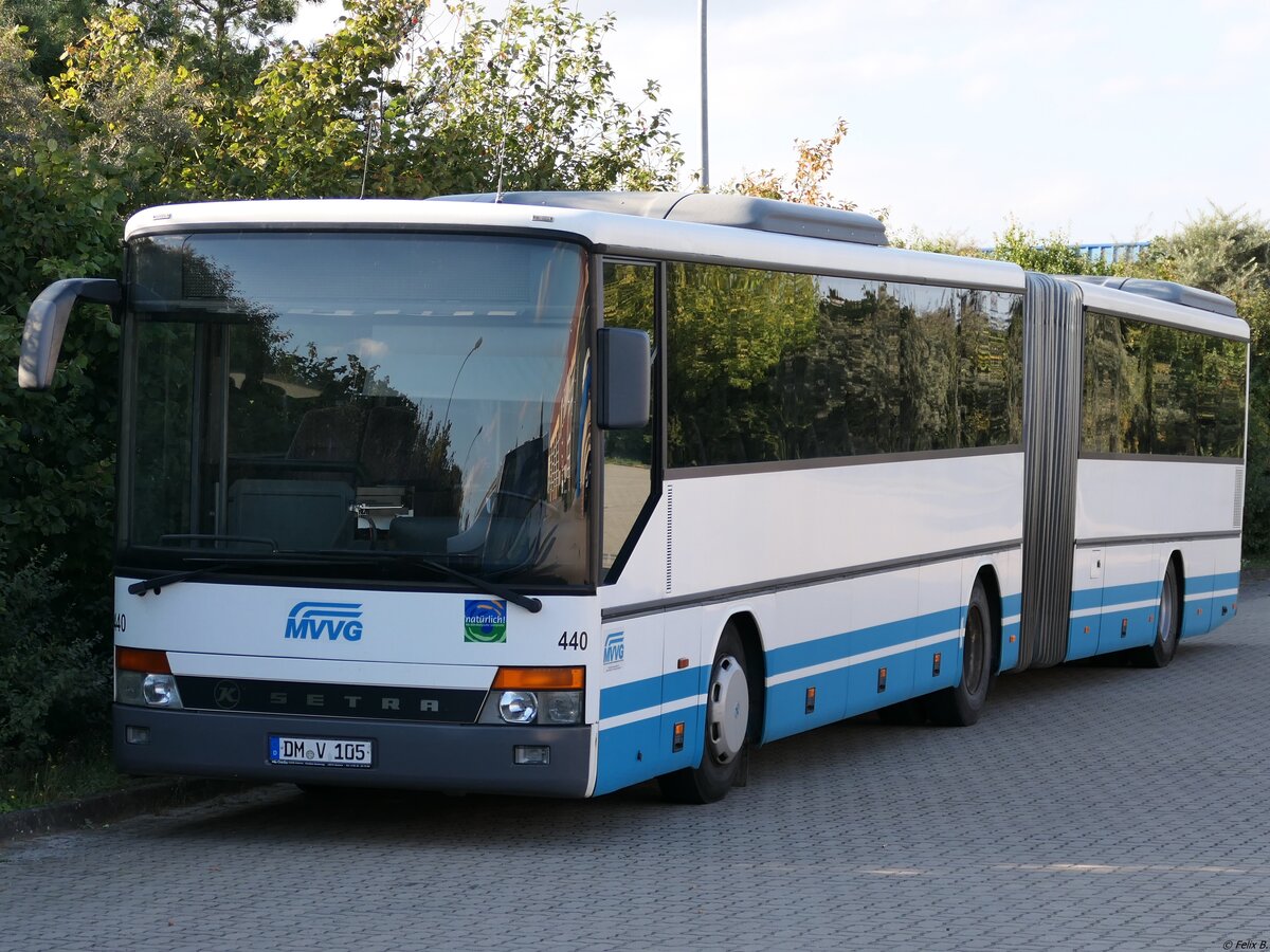 Setra 321 UL der MVVG in Waren.