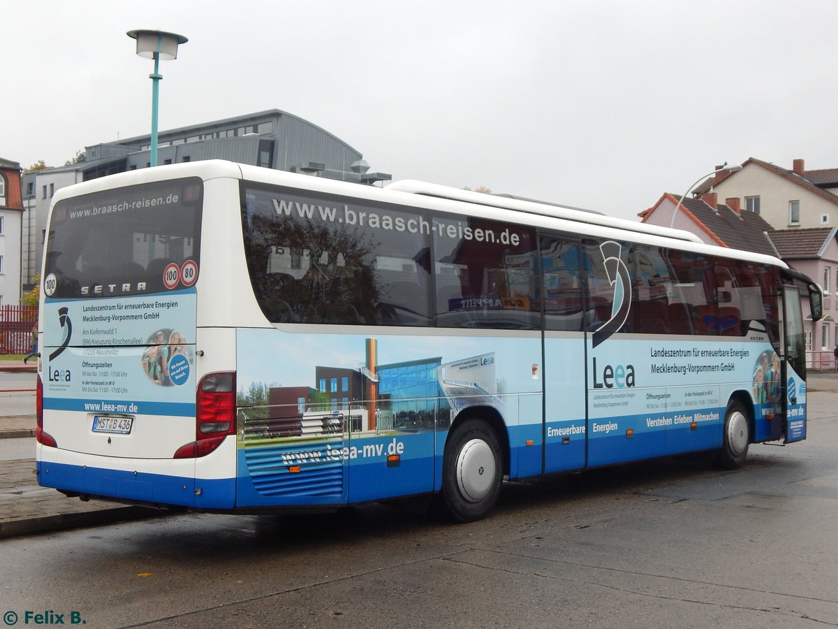 Setra 415 GT von Braasch Reisen aus Deutschland in Neubrandenburg.