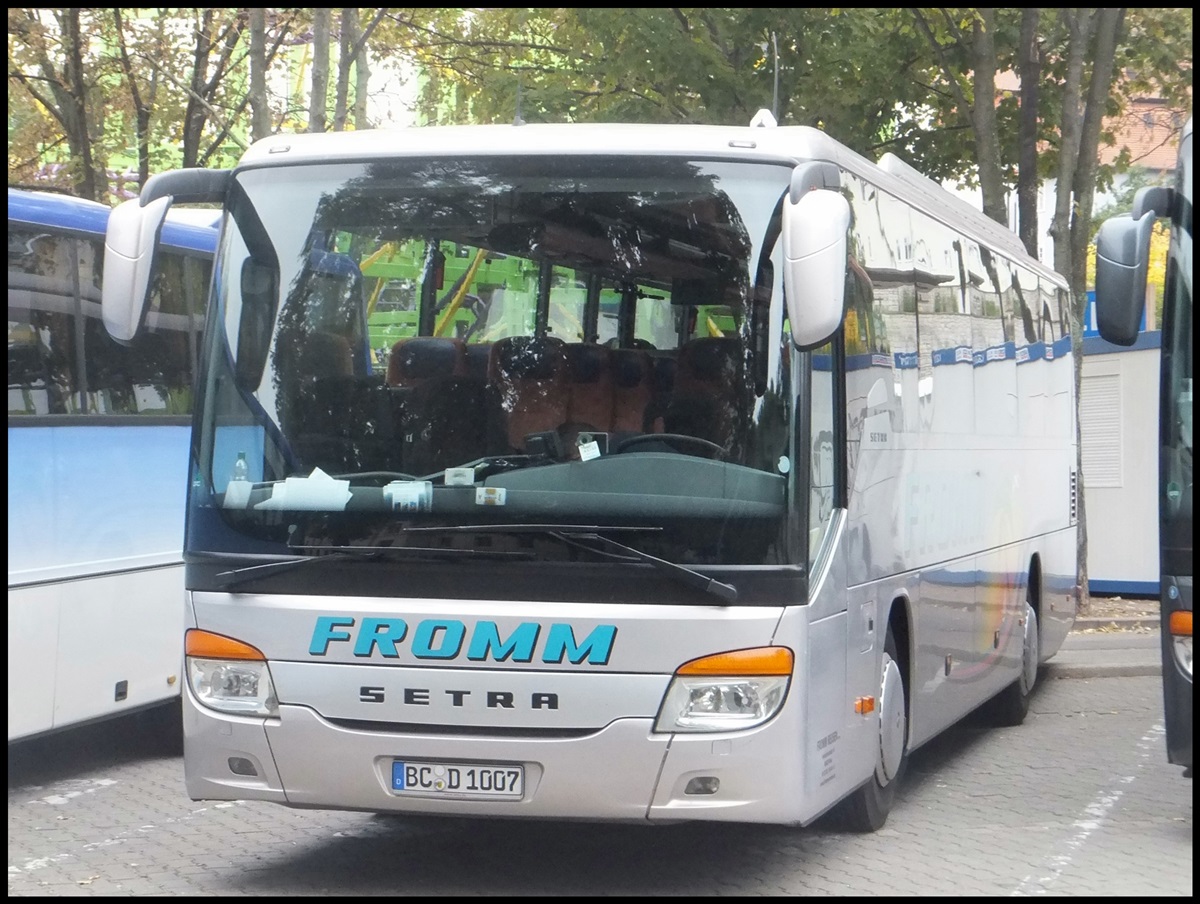 Setra 415 GT von Fromm aus Deutschland in Erfurt.