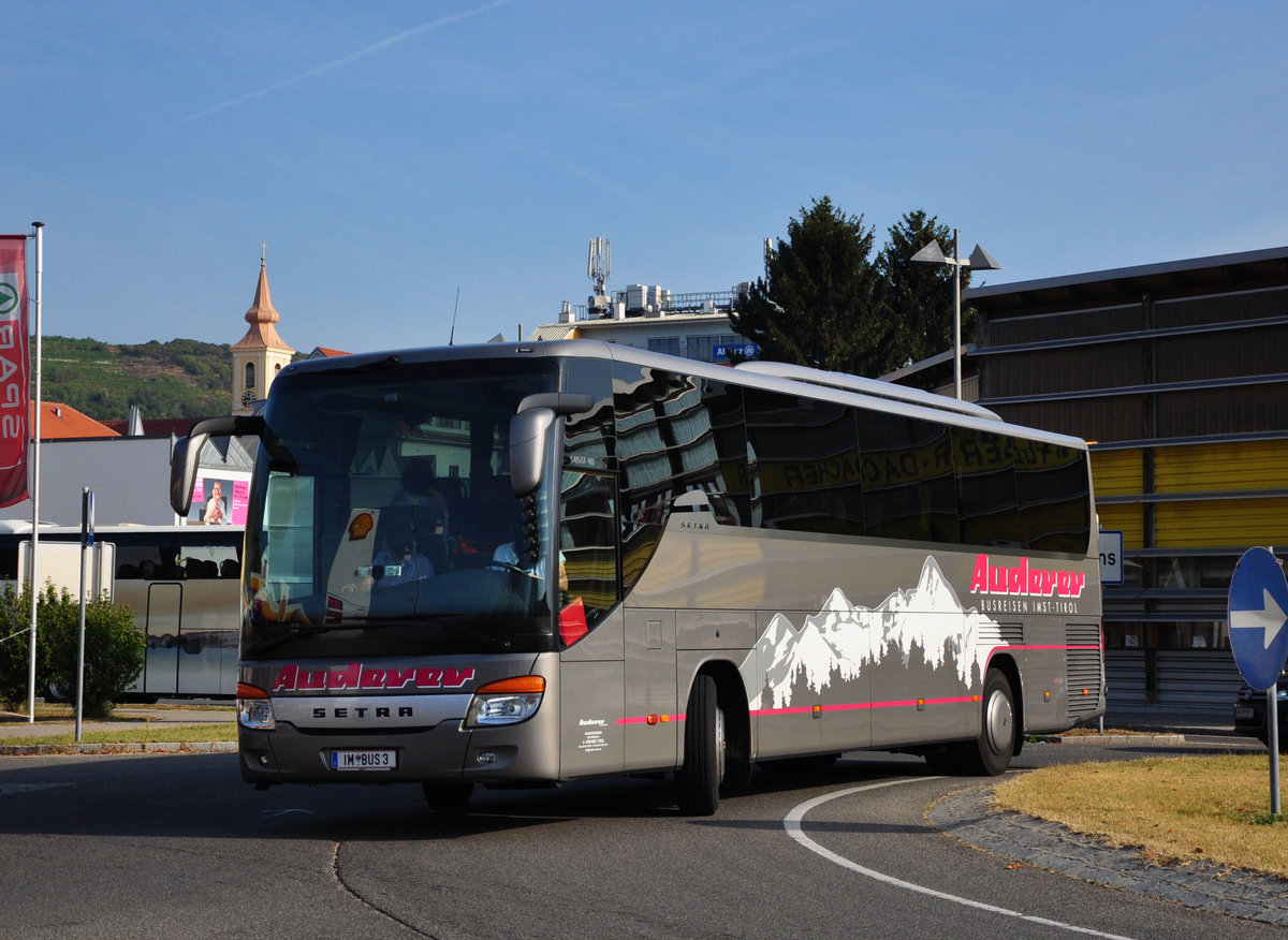 Setra 415 GT-HD von Auderer Reisen aus sterreich in Krems.