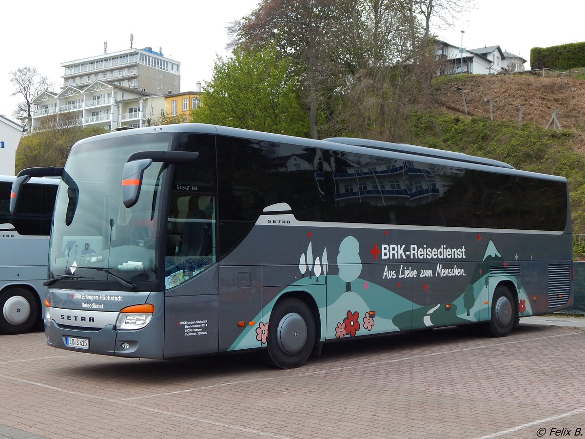 Setra 415 GT-HD von BRK-Reisedienst aus Deutschland im Stadthafen Sassnitz.