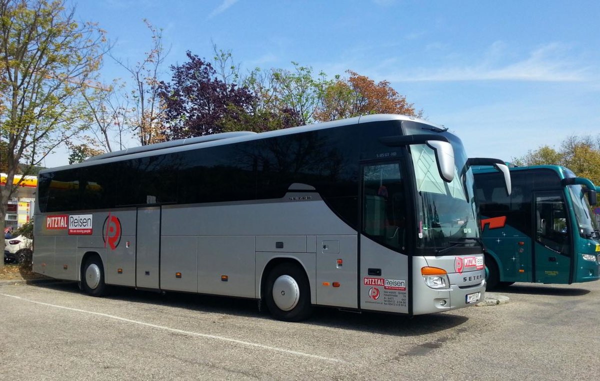 Setra 415 GT-HD von Pitztal Reisen aus sterreich 2017 in Krems.