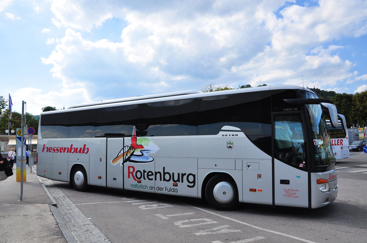 Setra 415 GT-HD von Waldemar Kornek  Hessenbub  aus der BRD in Krems unterwegs.