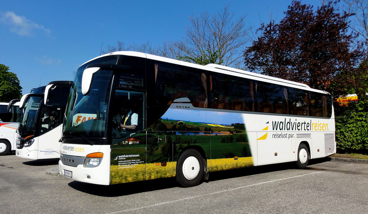 Setra 415 GT-HD von Waldviertel Reisen aus sterreich in Krems gesehen.