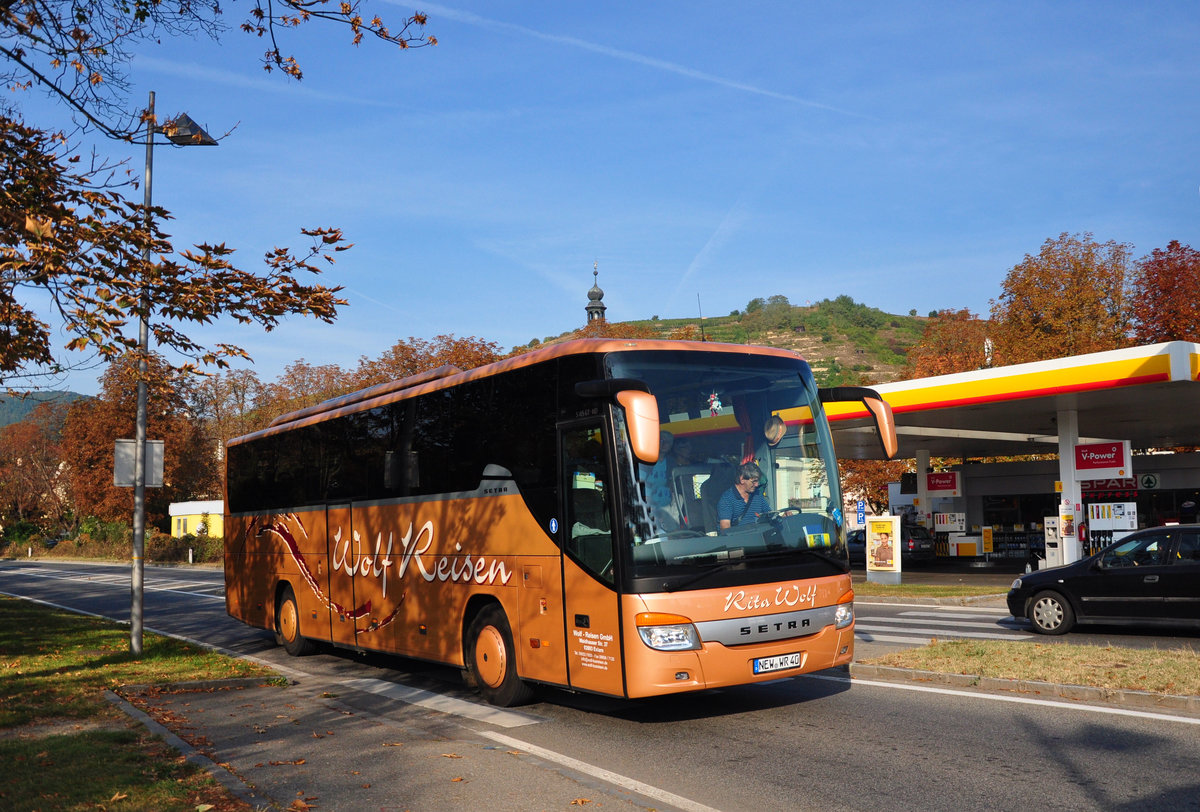 Setra 415 GT-HD von Wolf Reisen aus derBRED in Krems.