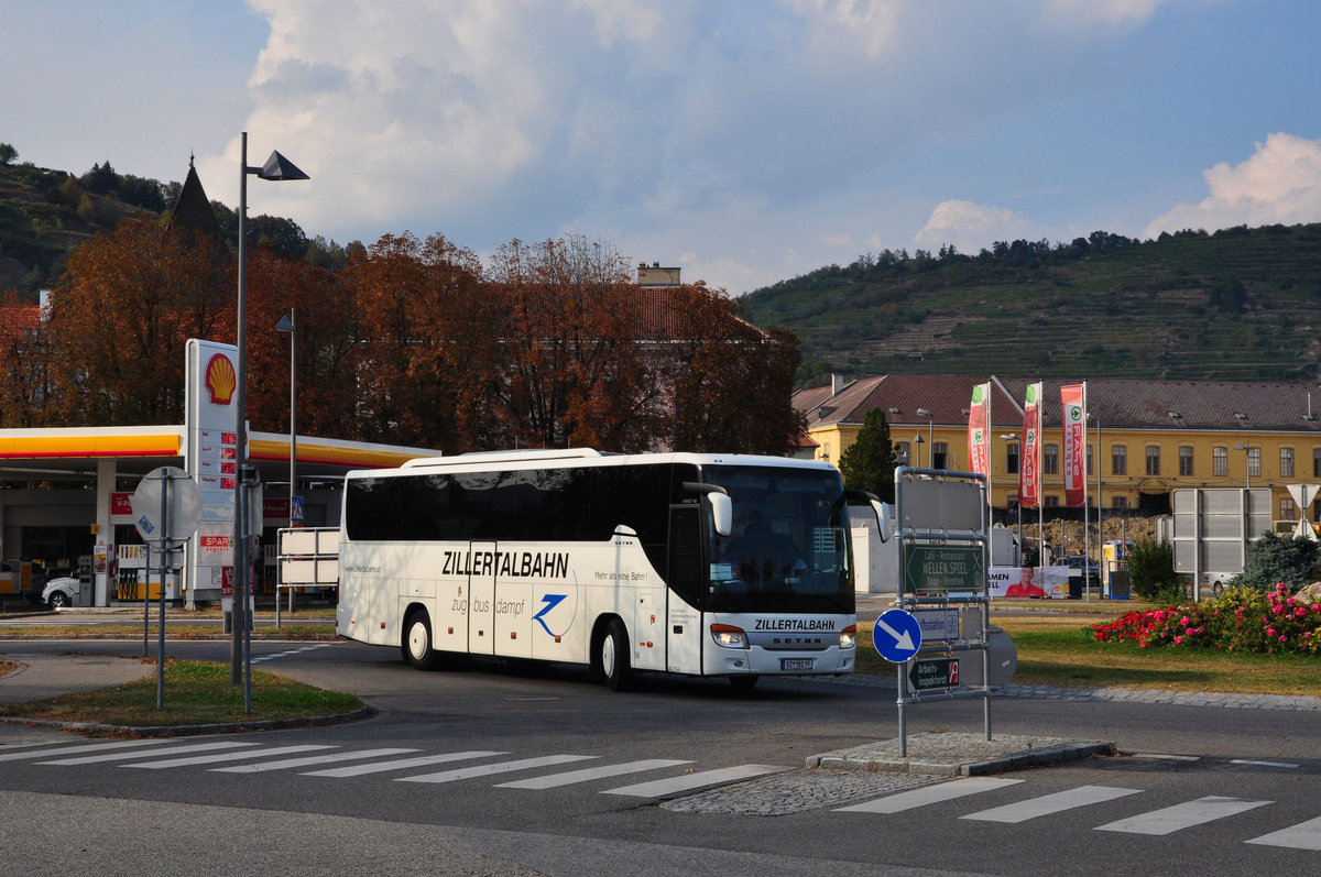 Setra 415 GT-HD von den Zillertaler Verkehrsbetrieben in Krems.