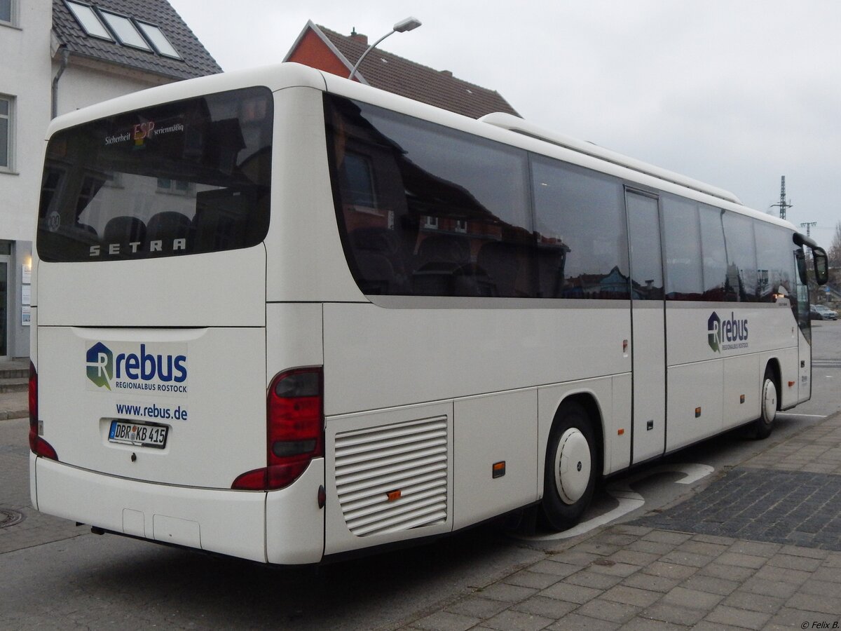 Setra 415 GT von Regionalbus Rostock in Neubrandenburg.