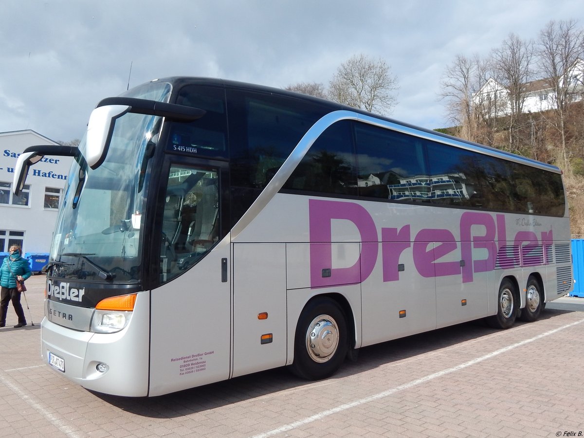 Setra 415 HDH von Dreßler aus Deutschland im Stadthafen Sassnitz.