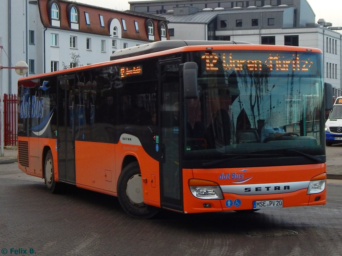 Setra 415 NF der PVM Waren in Neubrandenburg. 