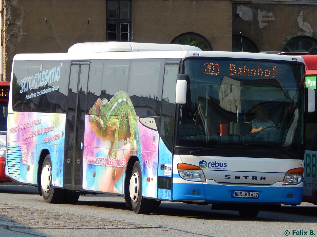 Setra 415 UL von Regionalbus Rostock in Güstrow.