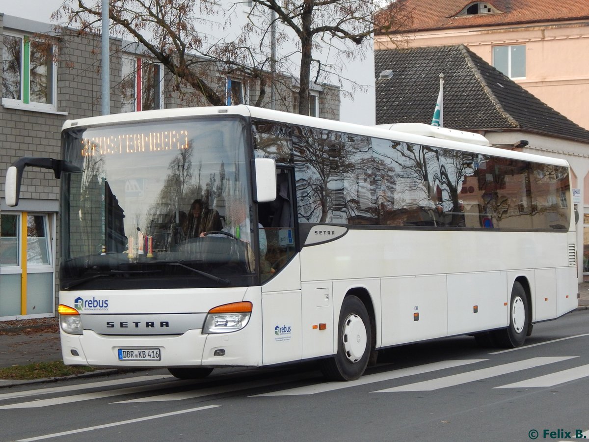 Setra 415 UL von Regionalbus Rostock in Güstrow.