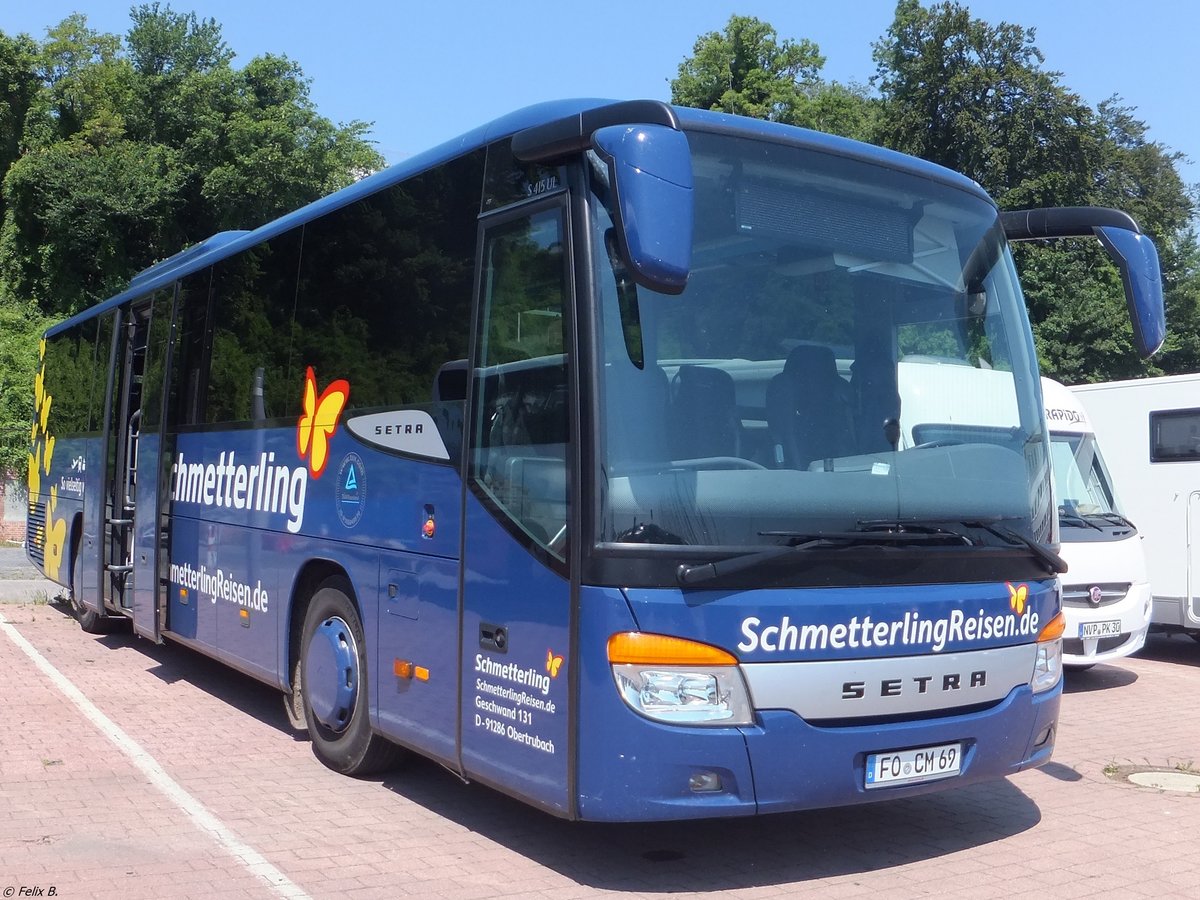 Setra 415 UL von Schmetterling aus Deutschland im Stadthafen Sassnitz.